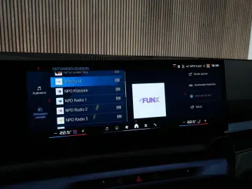 BMW M5  Carbon ext. Bowers&Wilkins head-up
