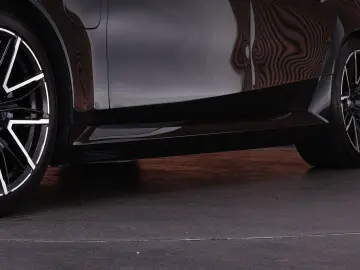 BMW M5  Carbon ext. Bowers&Wilkins head-up