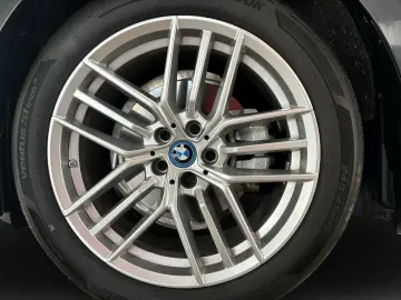 BMW 530 e xDrive LIMO