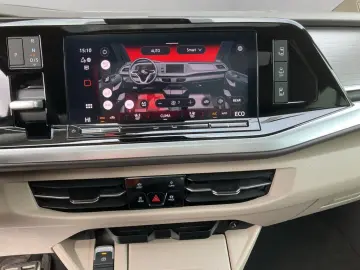 VW T7 Multivan Style eHybrid 4Mot 7Sitze Leder AHK