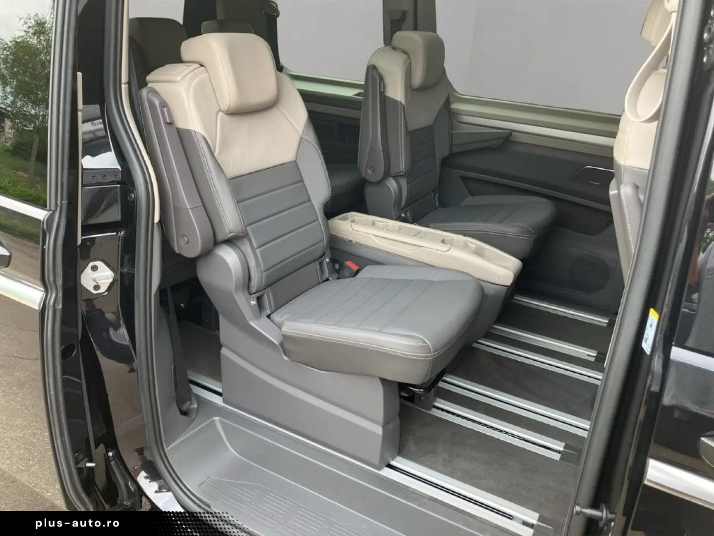 VW T7 Multivan Style eHybrid 4Mot 7Sitze Leder AHK