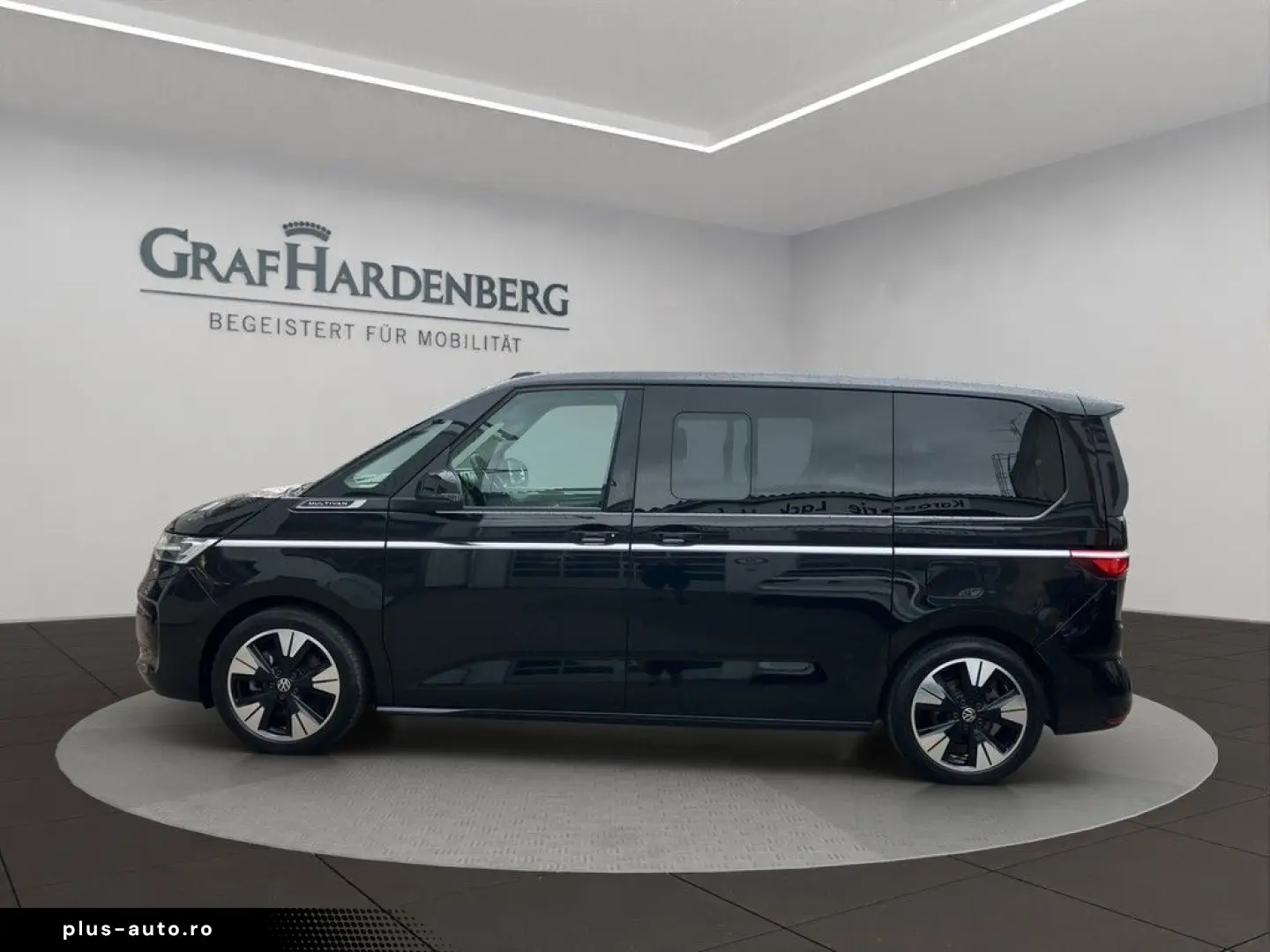 VW T7 Multivan Style eHybrid Allrad Pano AreaView