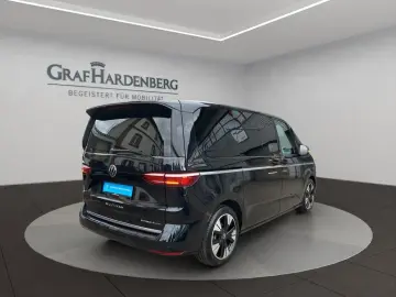 VW T7 Multivan Style eHybrid Allrad Pano AreaView