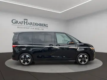 VW T7 Multivan Style eHybrid Allrad Pano AreaView