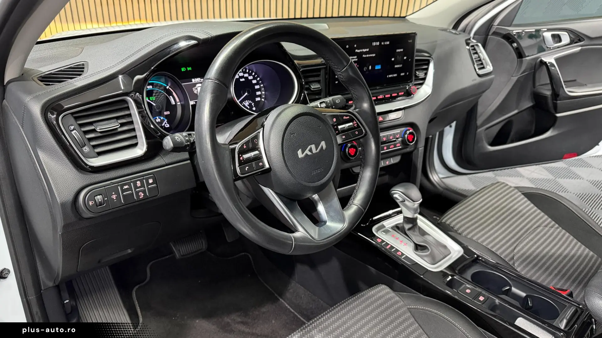 KIA XCeed 1.6 GDI DCT6 OPF Plug-in-Hybrid Vision