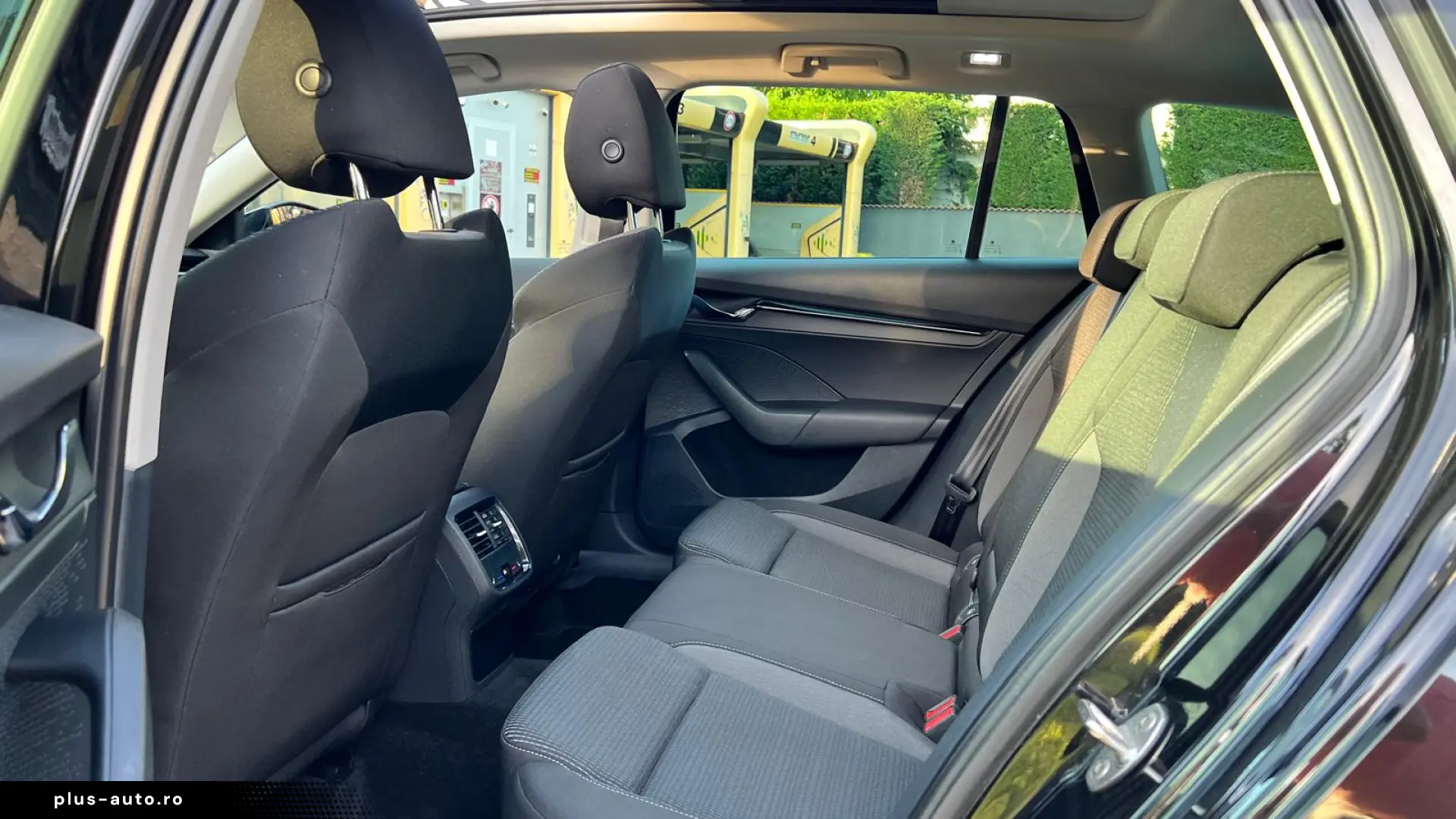 SKODA OCTAVIA 2.0 TDI PANORAMIC