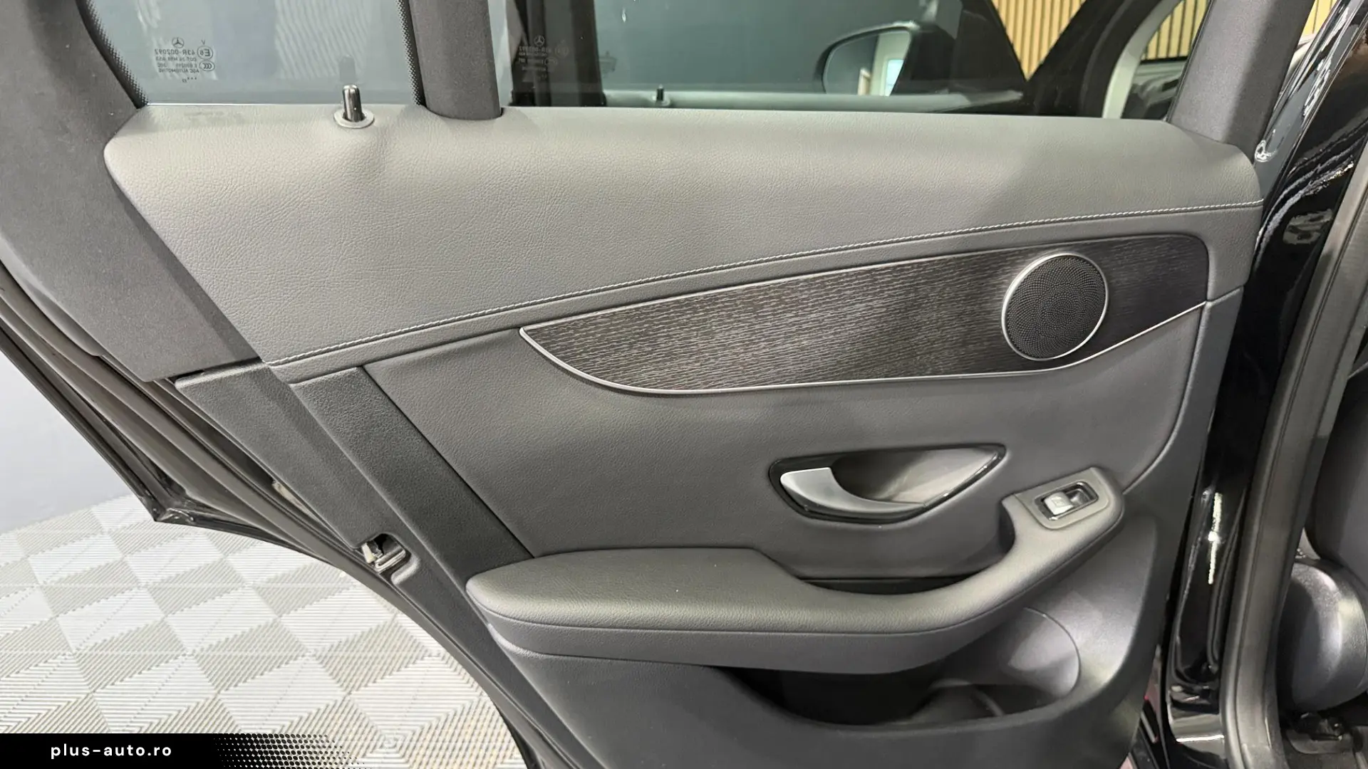 MERCEDES GLC 220 d 4Matic 9G-TRONIC