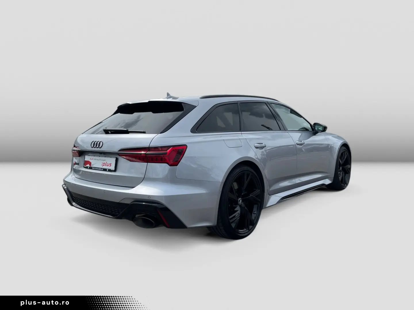 AUDI RS 6 Avant 4.0TFSI quattro Luft Optik schwarz