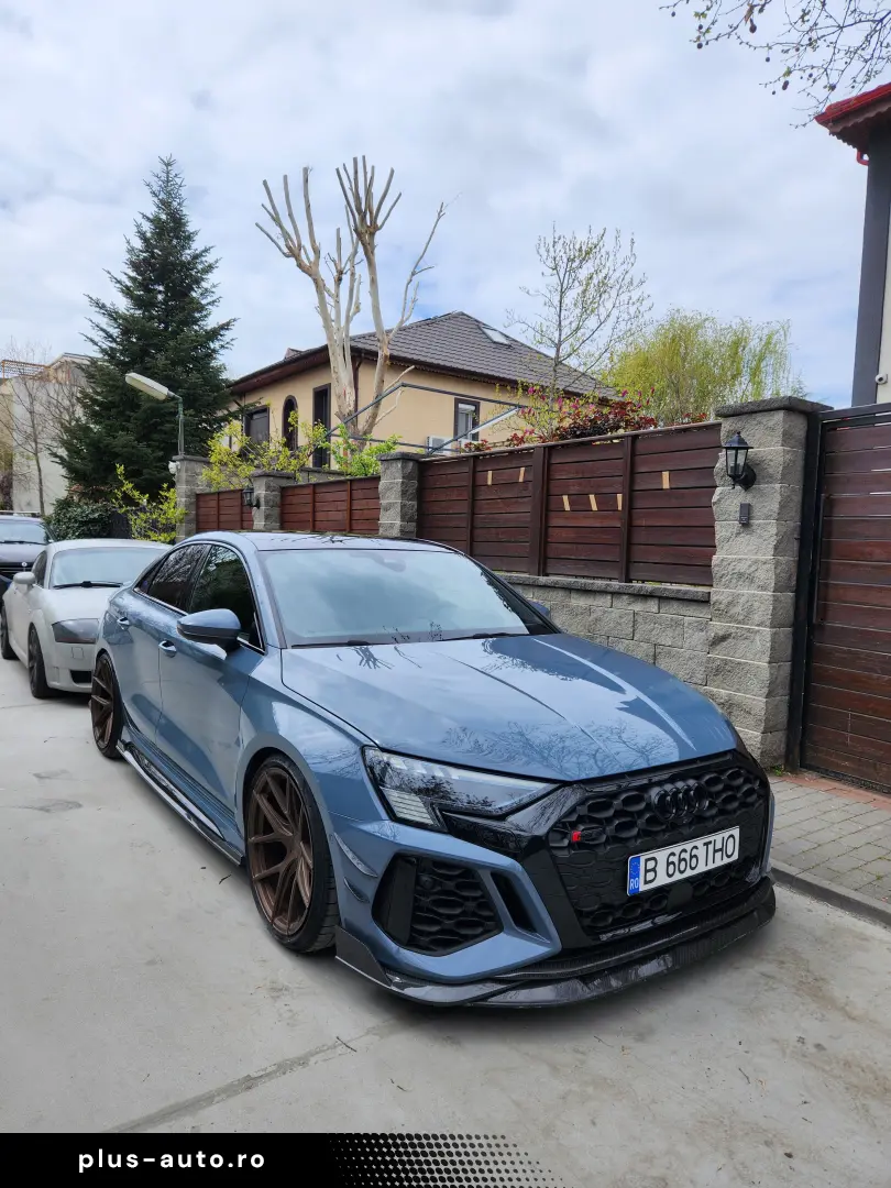 Audi RS3