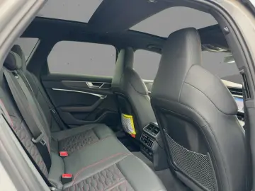 AUDI RS6 Avant 4.0 TFSI Quattro Navi Matrix Ahk Head