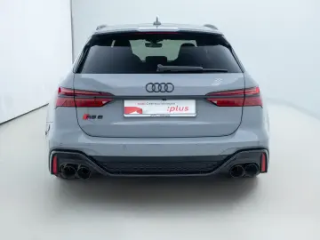 AUDI RS 6 Avant 4.0 TFSI TIPT QUA MATRIX PANO B&O HUD