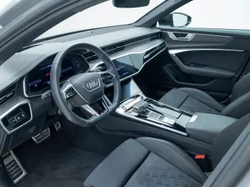 AUDI RS 6 Avant 4.0 TFSI TIPT QUA MATRIX PANO B&O HUD