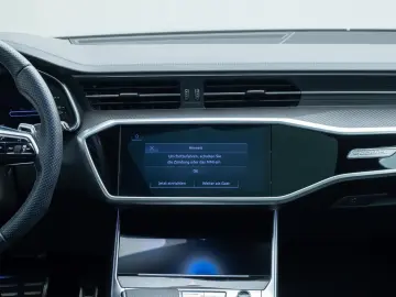 AUDI RS 6 Avant 4.0 TFSI TIPT QUA MATRIX PANO B&O HUD