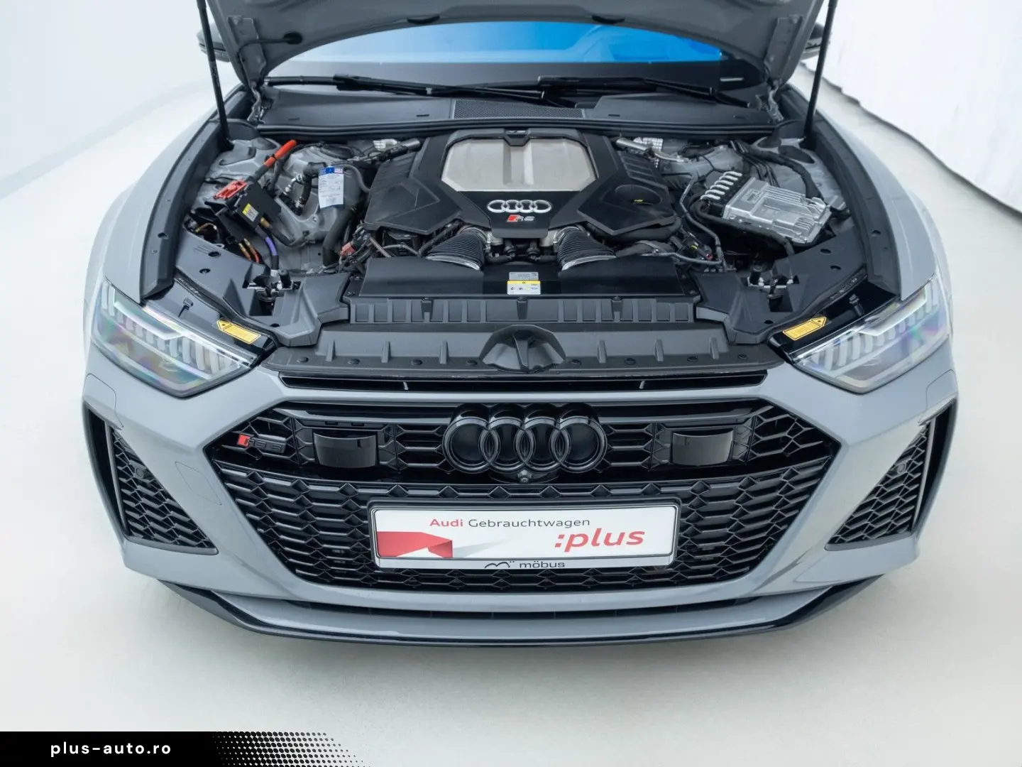 AUDI RS 6 Avant 4.0 TFSI TIPT QUA MATRIX PANO B&O HUD