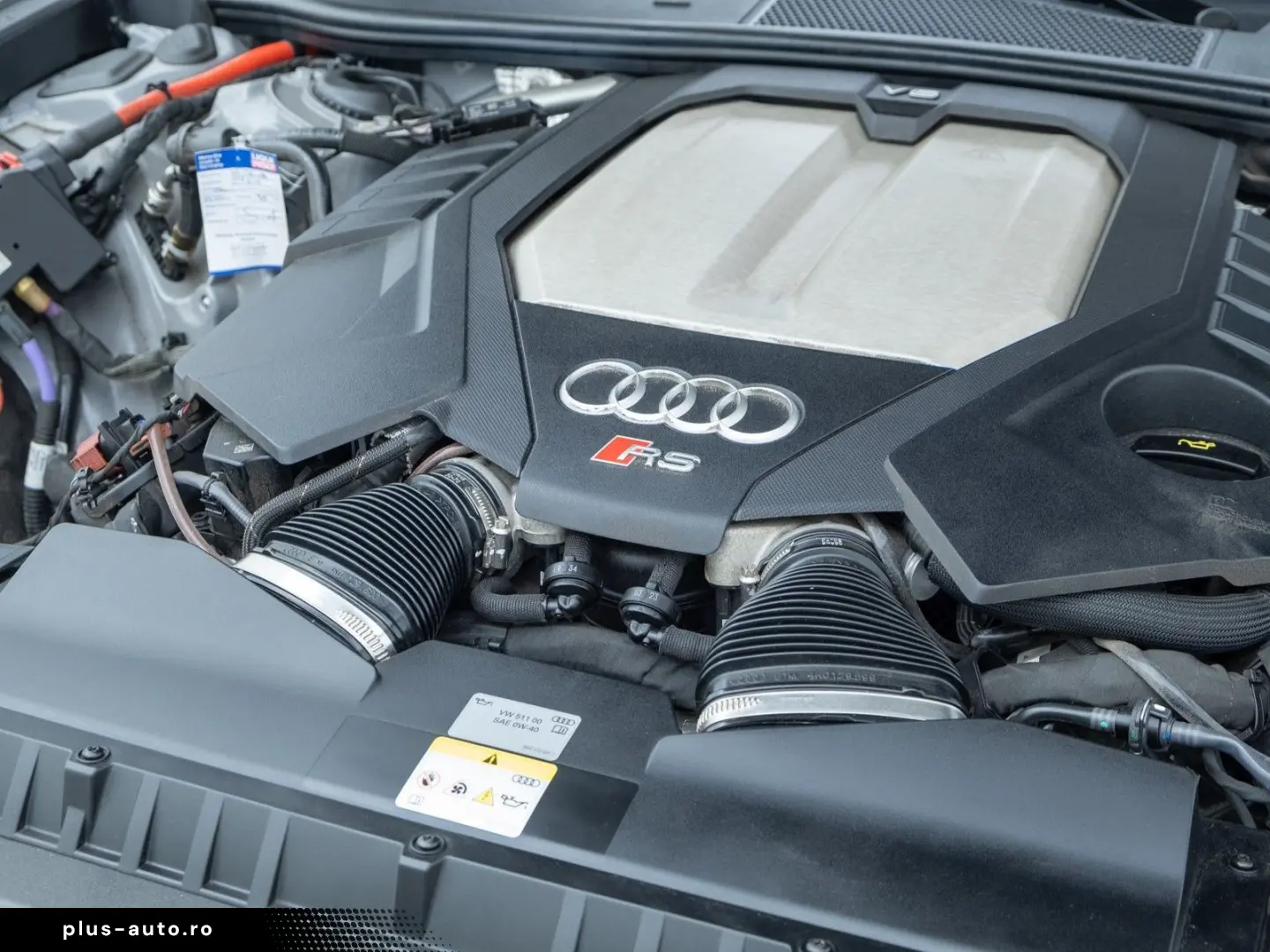AUDI RS 6 Avant 4.0 TFSI TIPT QUA MATRIX PANO B&O HUD
