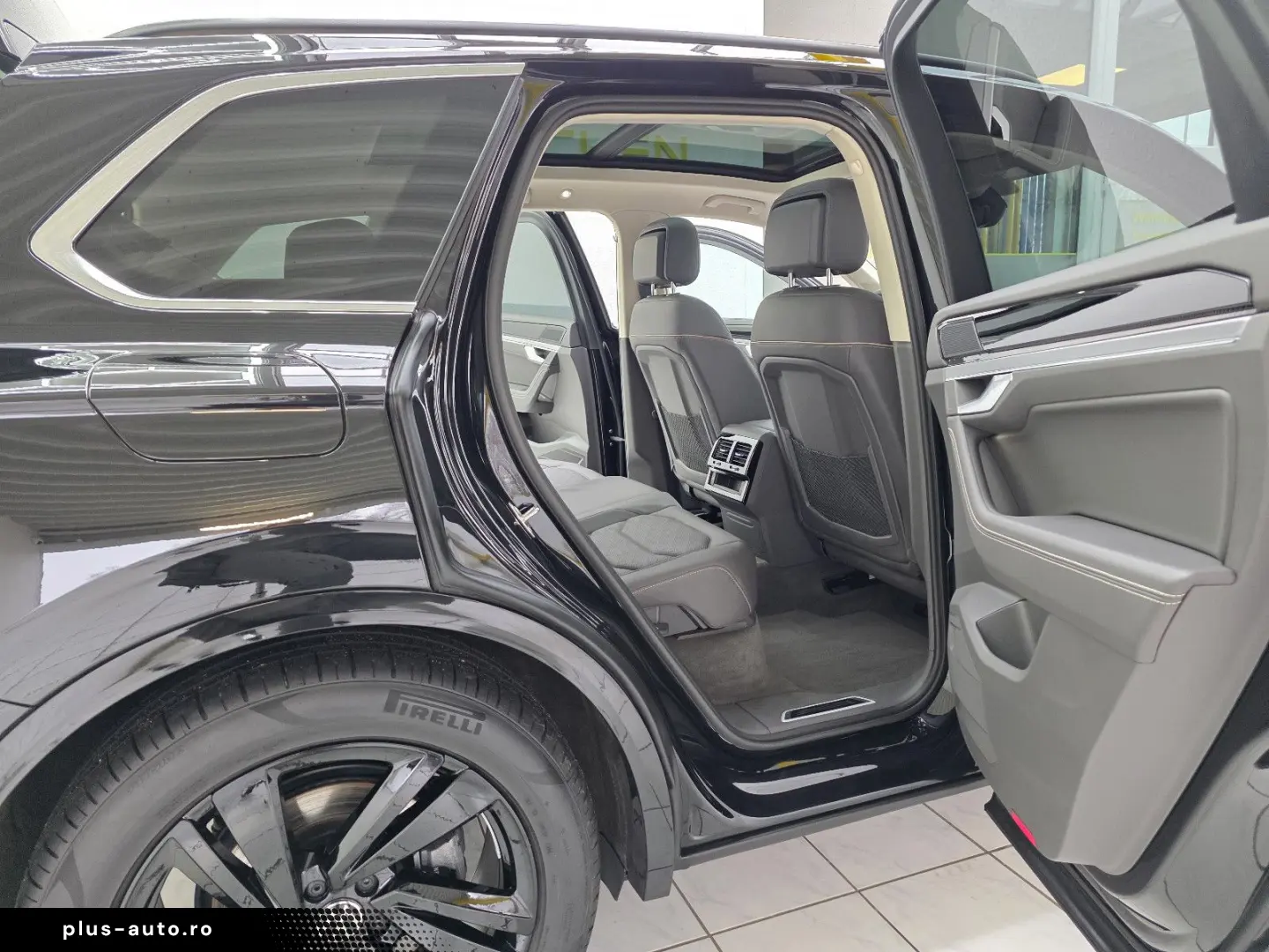 VW Touareg 4Motion R-Line Panorama Allradlenkung
