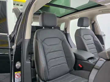 VW Touareg 4Motion R-Line Panorama Allradlenkung