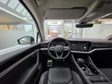 VW Touareg 4Motion R-Line Panorama Allradlenkung