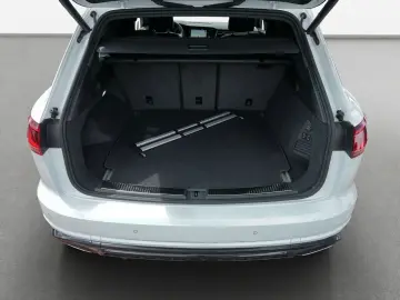 VW Touareg 3.0 TDI R-Line Pano AHK DYNAUDIO Massage