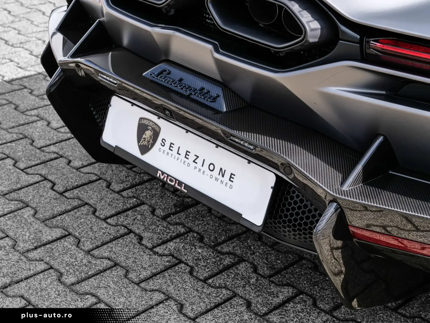 LAMBORGHINI Revuelto 2025 — imagine 16