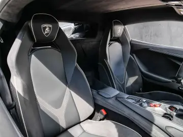 LAMBORGHINI Revuelto Grigio Titans  Full High Assistant Pack