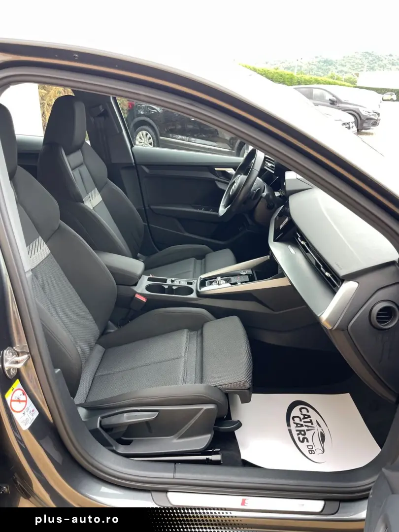 Audi A3  2.0TDI  116CP  LED  Navi  Distronic  Cockpit  CarPl