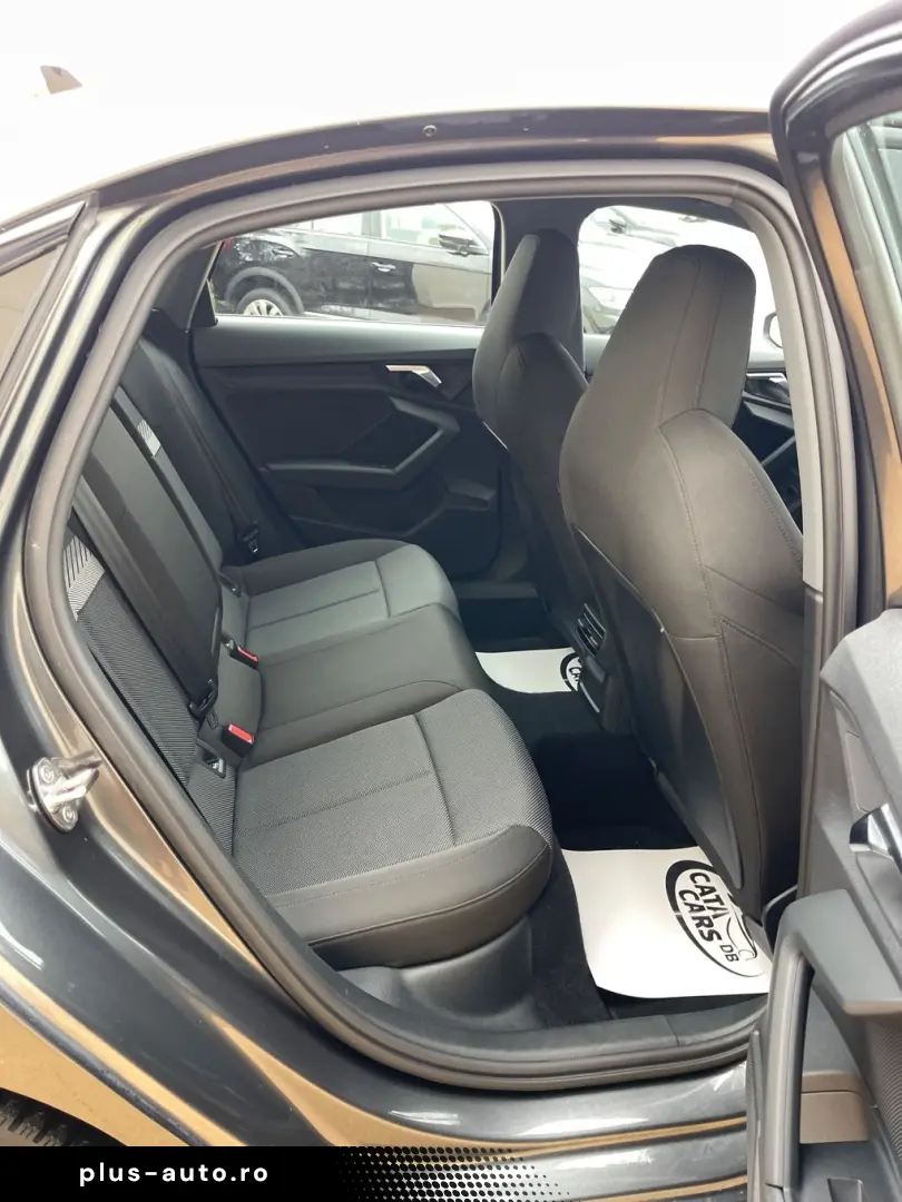 Audi A3  2.0TDI  116CP  LED  Navi  Distronic  Cockpit  CarPl