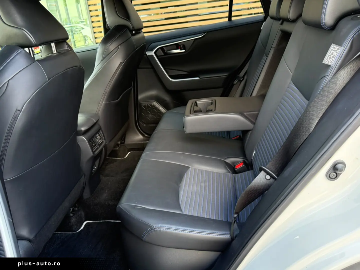Toyota Rav-4