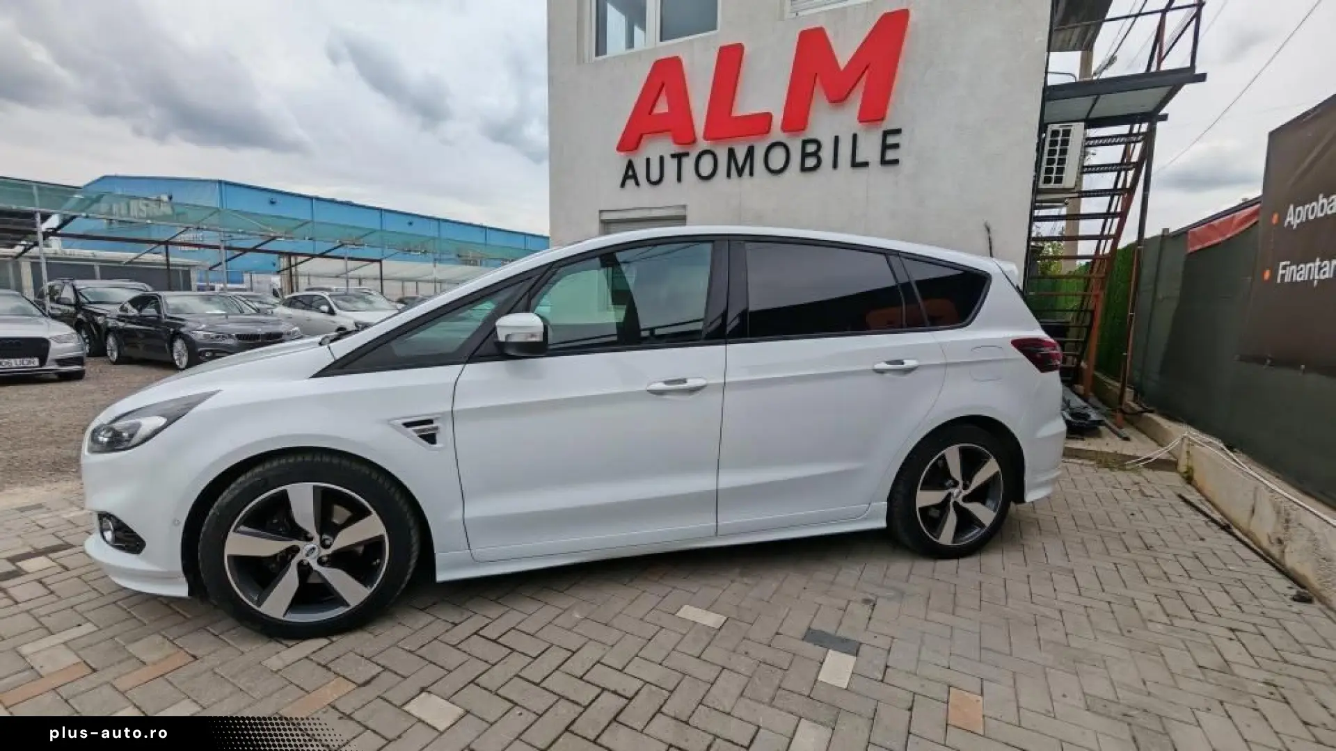 Ford S-Max
