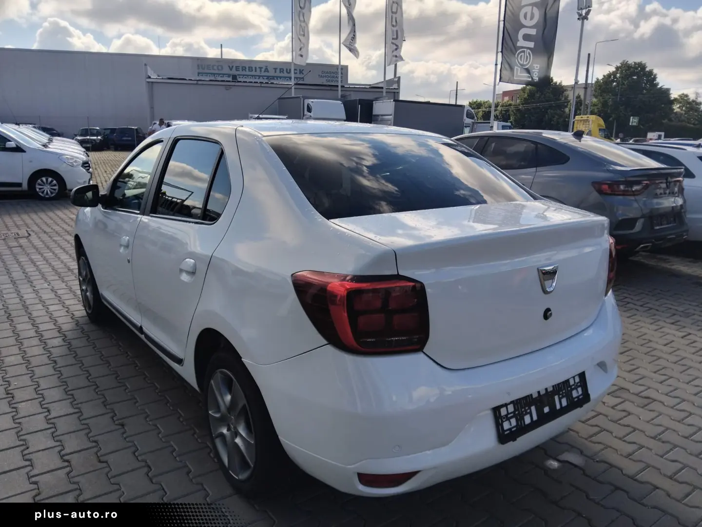 Dacia Logan