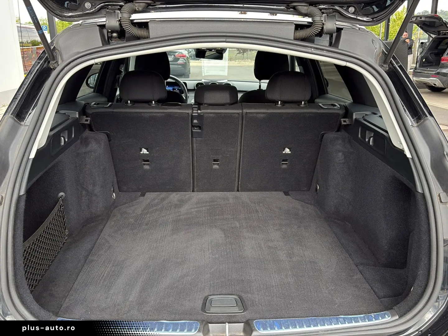 MERCEDES-BENZ C 200d