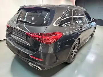 MERCEDES-BENZ C 220d T 4M AMG Line