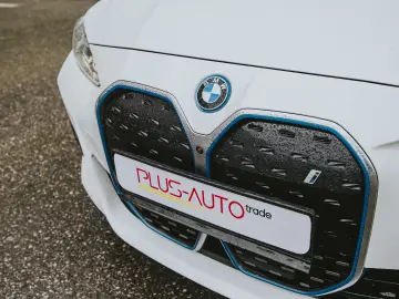 BMW i4 eDrive40