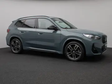 BMW X1 xD23i M Sport Panorama 360 HUD DAB AHK Komfor