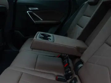BMW X1 xD23i M Sport Panorama 360 HUD DAB AHK Komfor