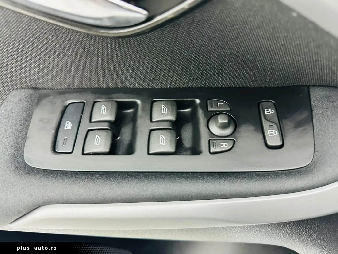 VOLVO V40 2015 1.6D E5 Garantie 12 Luni Rate Avans 0 Doar Cu