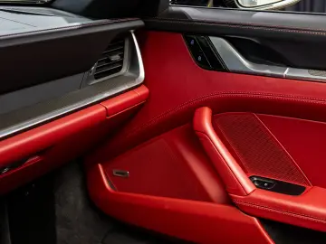 Porsche 992 Carrera 4 S