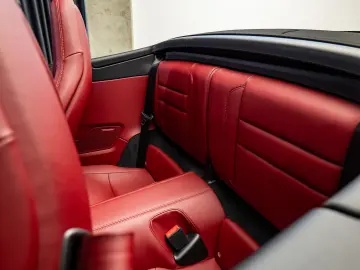 Porsche 992 Carrera 4 S