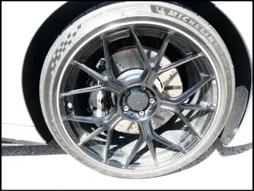 MERCEDES-BENZ AMG GT 63 4M  PREMIUM SITZ-KLIMA PANO …