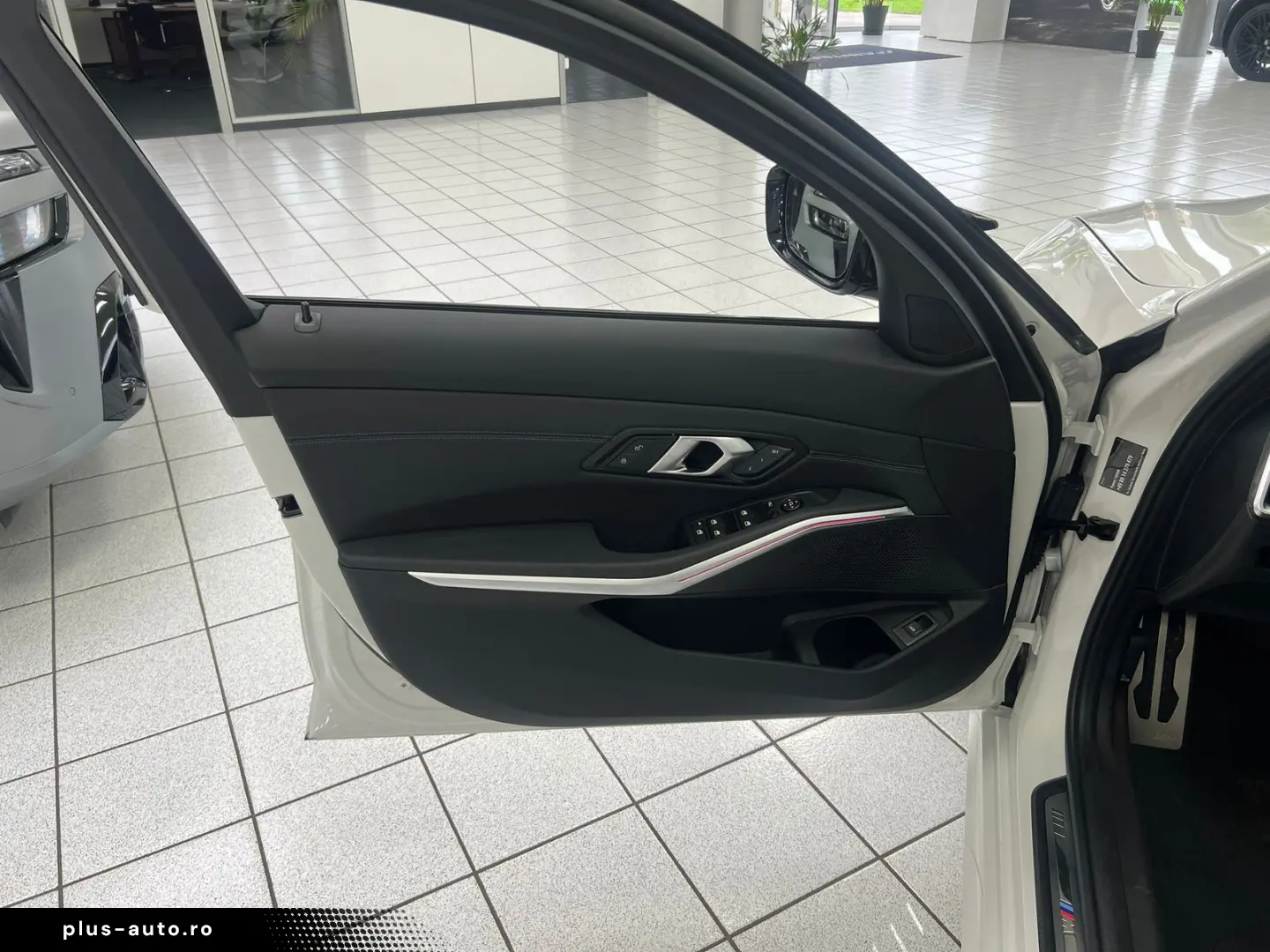 BMW M340d xD FACELIFT PANO HUD SHADOW KEYL MEMO 360