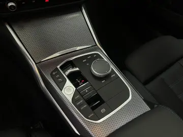 BMW M340d xD FACELIFT PANO HUD SHADOW KEYL MEMO 360