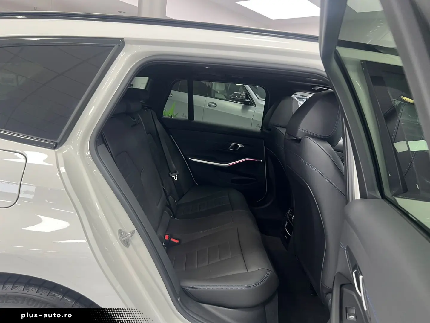 BMW M340d xD FACELIFT PANO HUD SHADOW KEYL MEMO 360