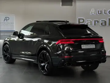 AUDI RSQ8 4.0 TFSI quattro  PANO MATRIX B&O AGA