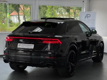 AUDI RSQ8 4.0 TFSI quattro  PANO MATRIX B&O AGA