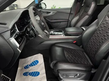 AUDI RSQ8 4.0 TFSI quattro  PANO MATRIX B&O AGA