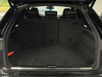 AUDI RSQ8 4.0 TFSI quattro  PANO MATRIX B&O AGA