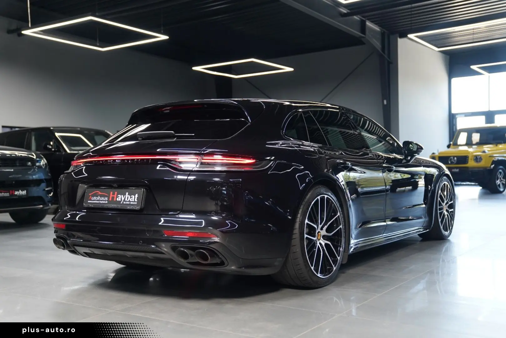 PORSCHE Panamera Sport Turismo 4 E Platinum-Sport Design