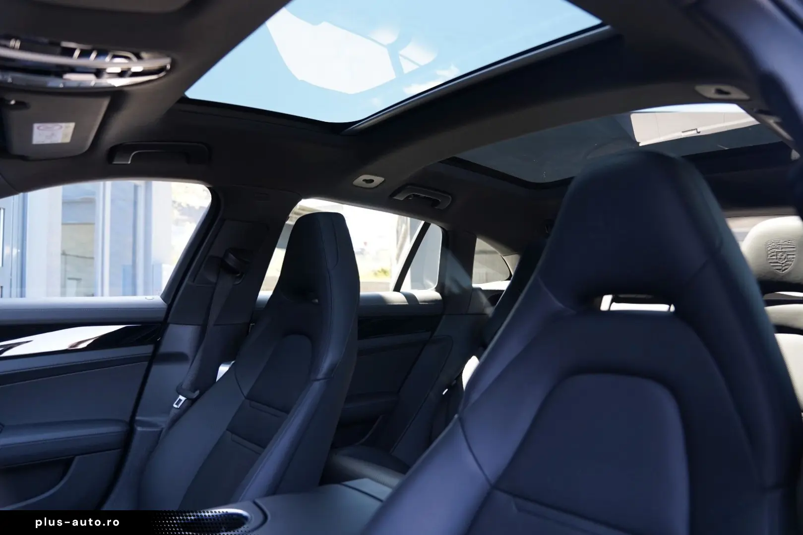 PORSCHE Panamera Sport Turismo 4 E Platinum-Sport Design