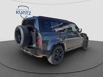 LAND ROVER Defender 110 D300 X-Dynamic HSE Heap-Up Matrix