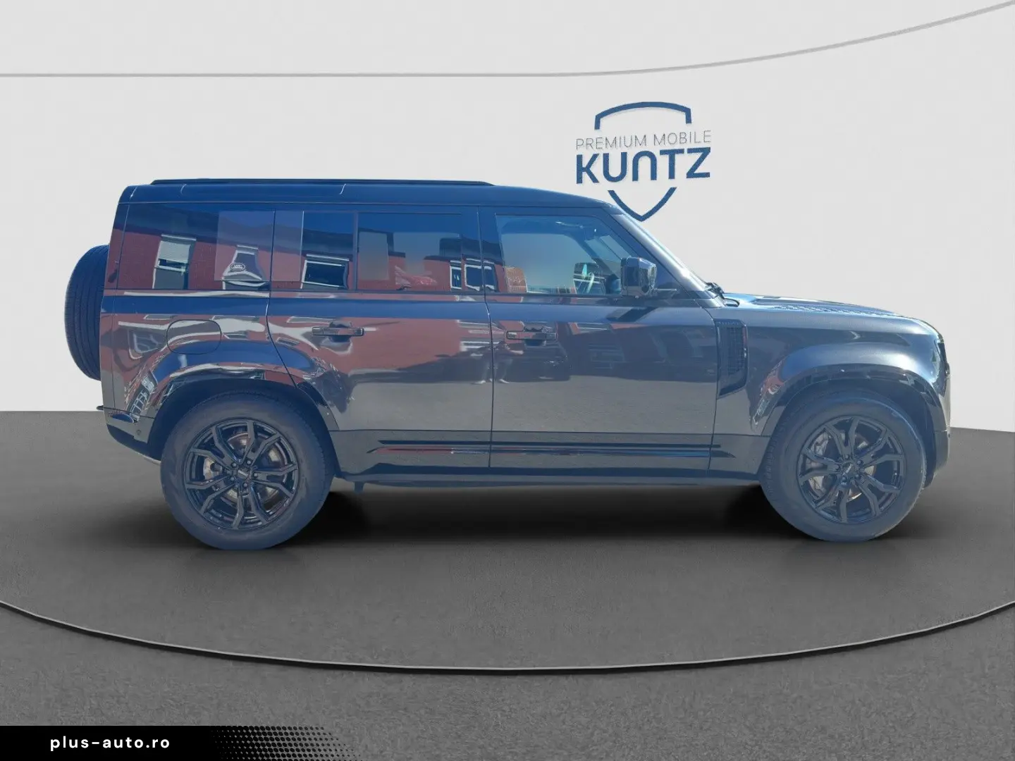 LAND ROVER Defender 110 D300 X-Dynamic HSE Heap-Up Matrix